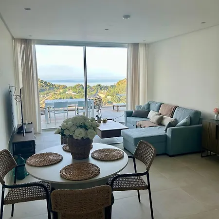Palo Alto Apartment