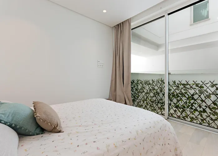 Palo Alto * מארבלה